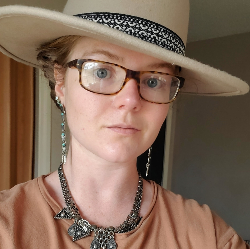 Meet your Posher, Natalie
